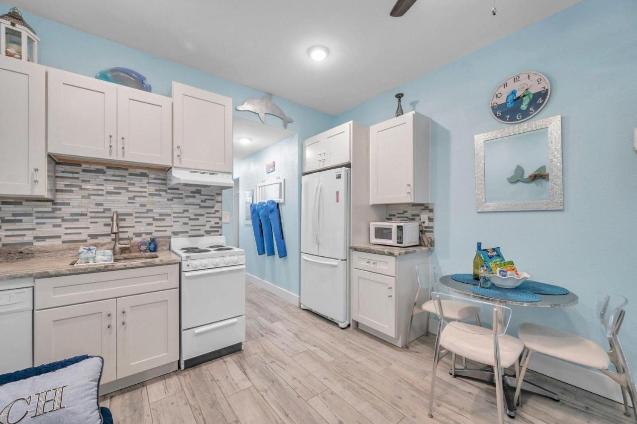 Picturesque Waterfront Studio Clearwater Beach Exterior photo